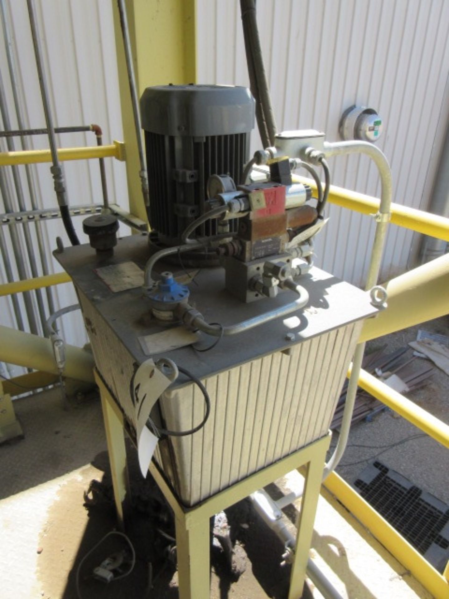 Small Hydraulic Pump System - Image 4 of 7