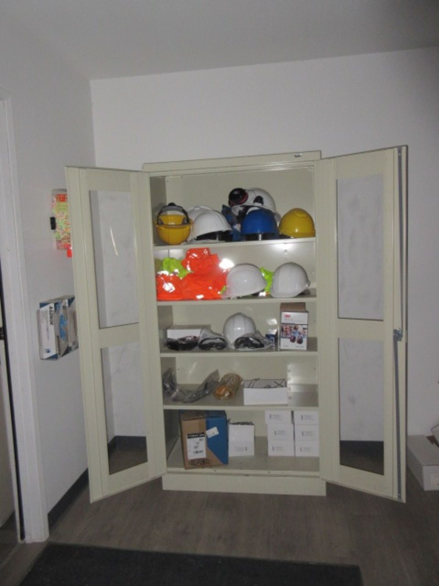 Storage Cabinet, w/- Assorted PPE - Image 4 of 4