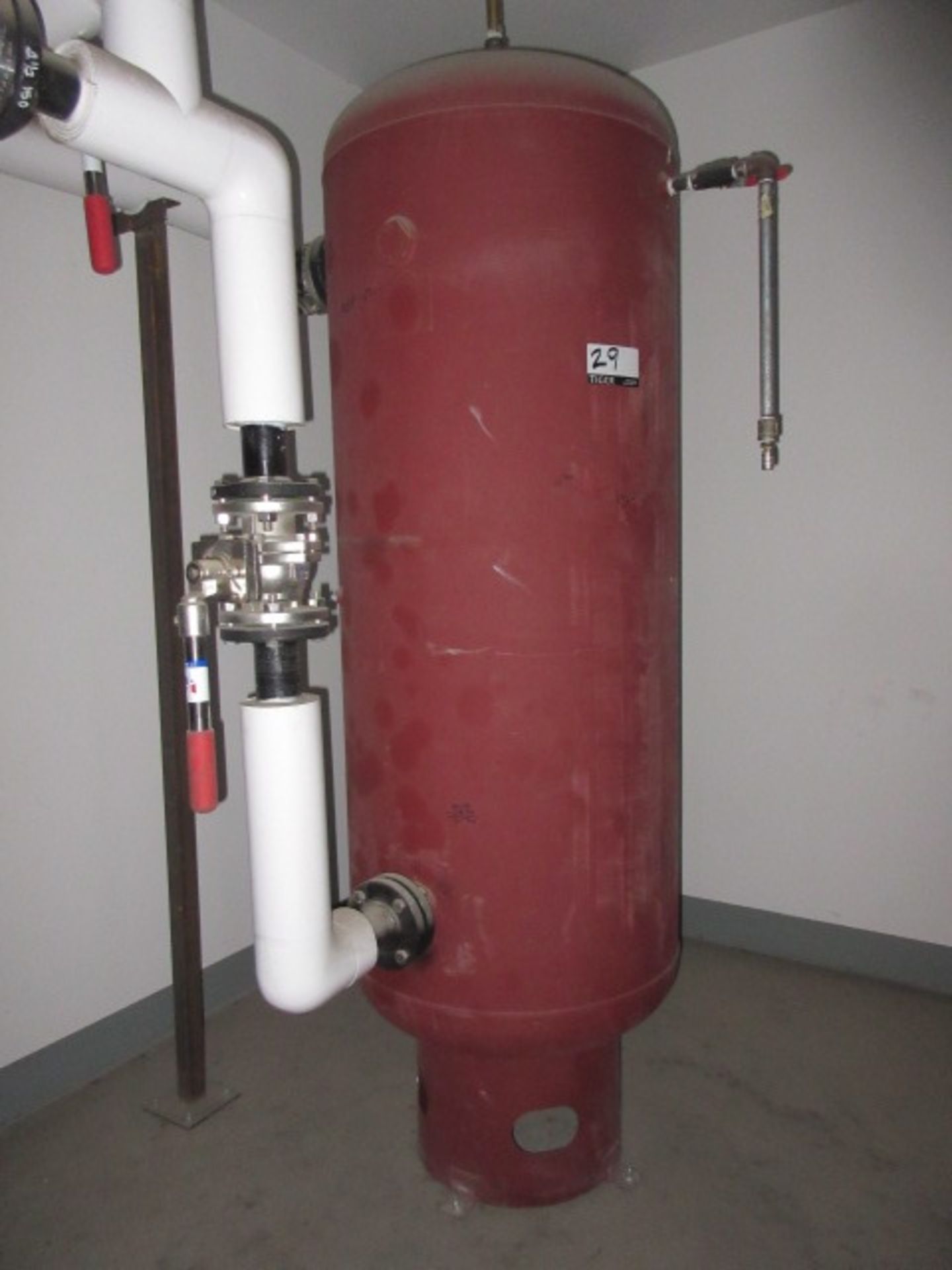 Vertical Air Receiver Tank - Image 2 of 3