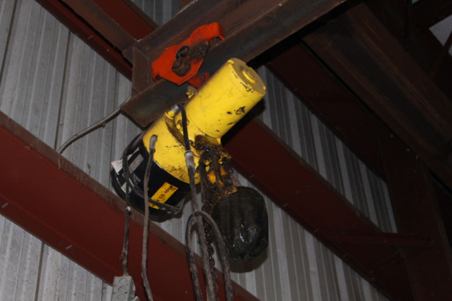 VULCAN 1.5TON ELECTRIC CHAIN HOIST, W/ TROLLY