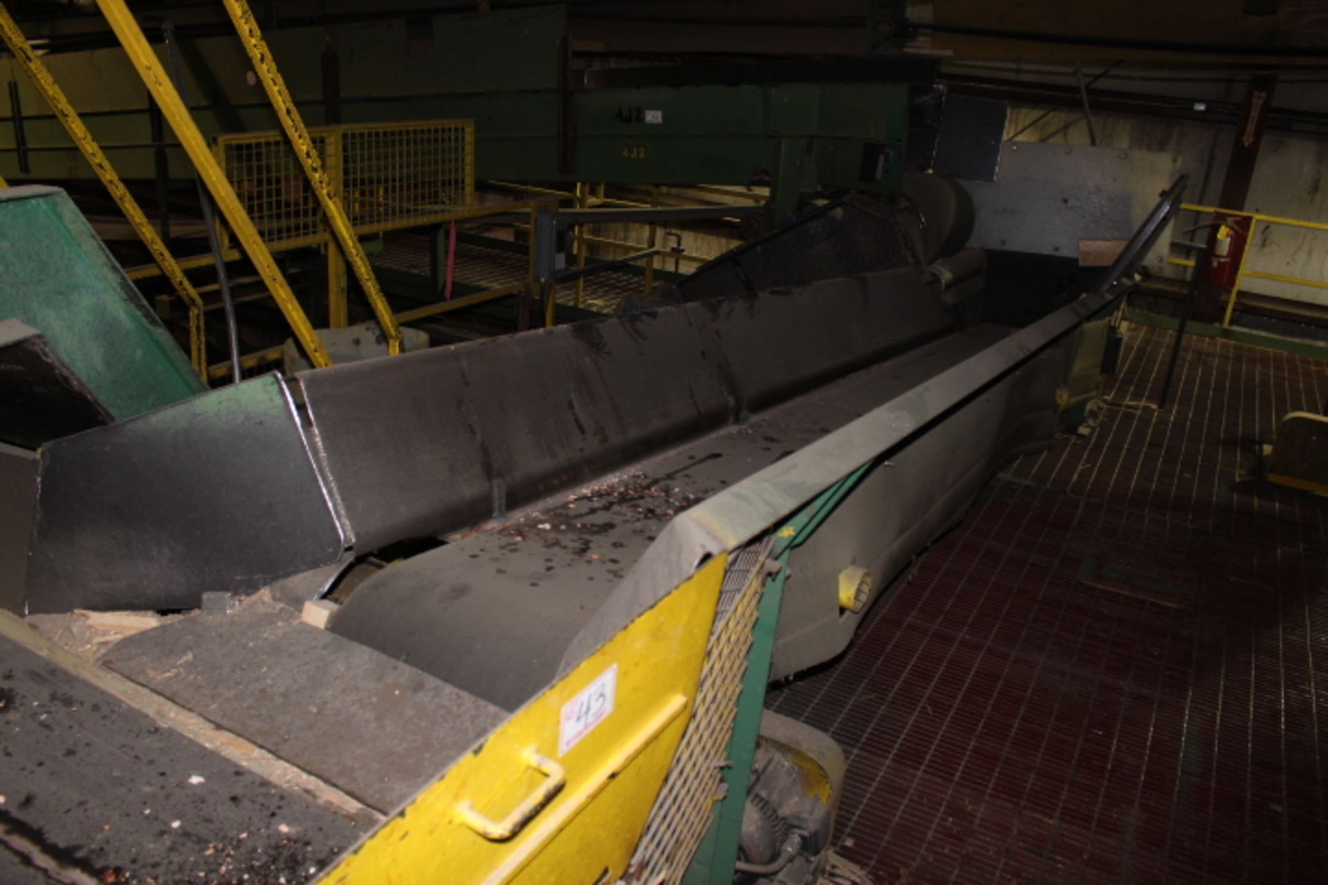 24" X 27' BELT CONVEYOR, OUTFEED FROM CONVEYOR 4J3 AND MAN SORTING STATION, ASSET NO. 4J4, MOTOR & - Image 2 of 3
