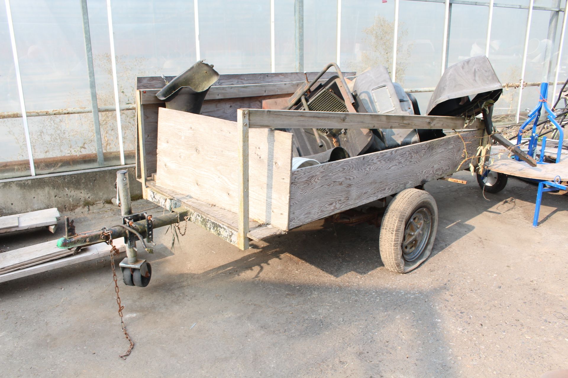 SINGLE AXLE 9' UTILITY TRAILER, BALL HITCH