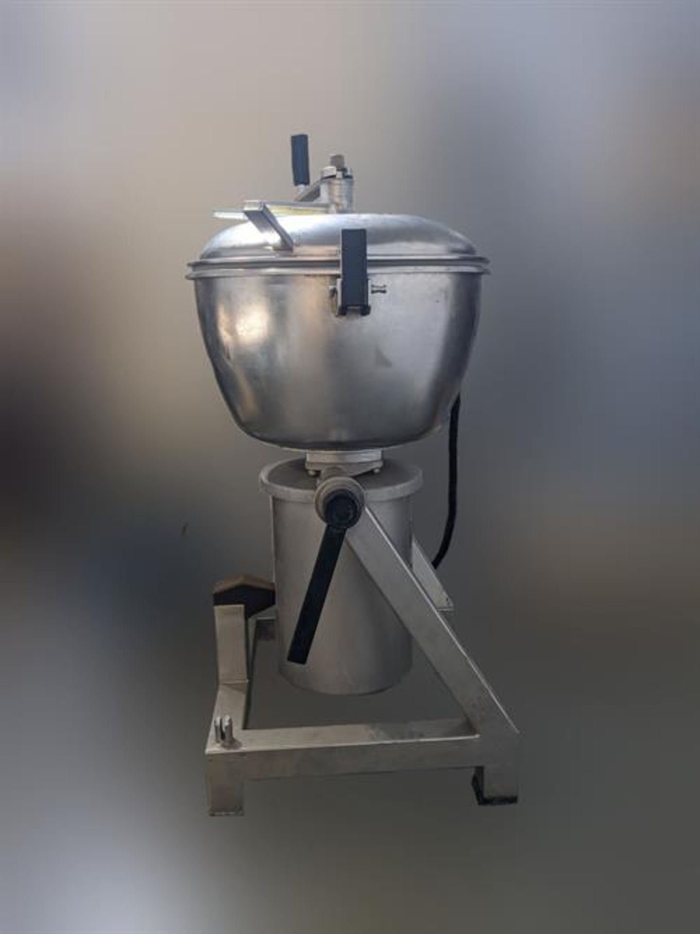 Stephan Model VCM44A Cutter Mixer - Model VCM44A - Serial number 716.097.04 - 44 liter capacity - - Image 7 of 9