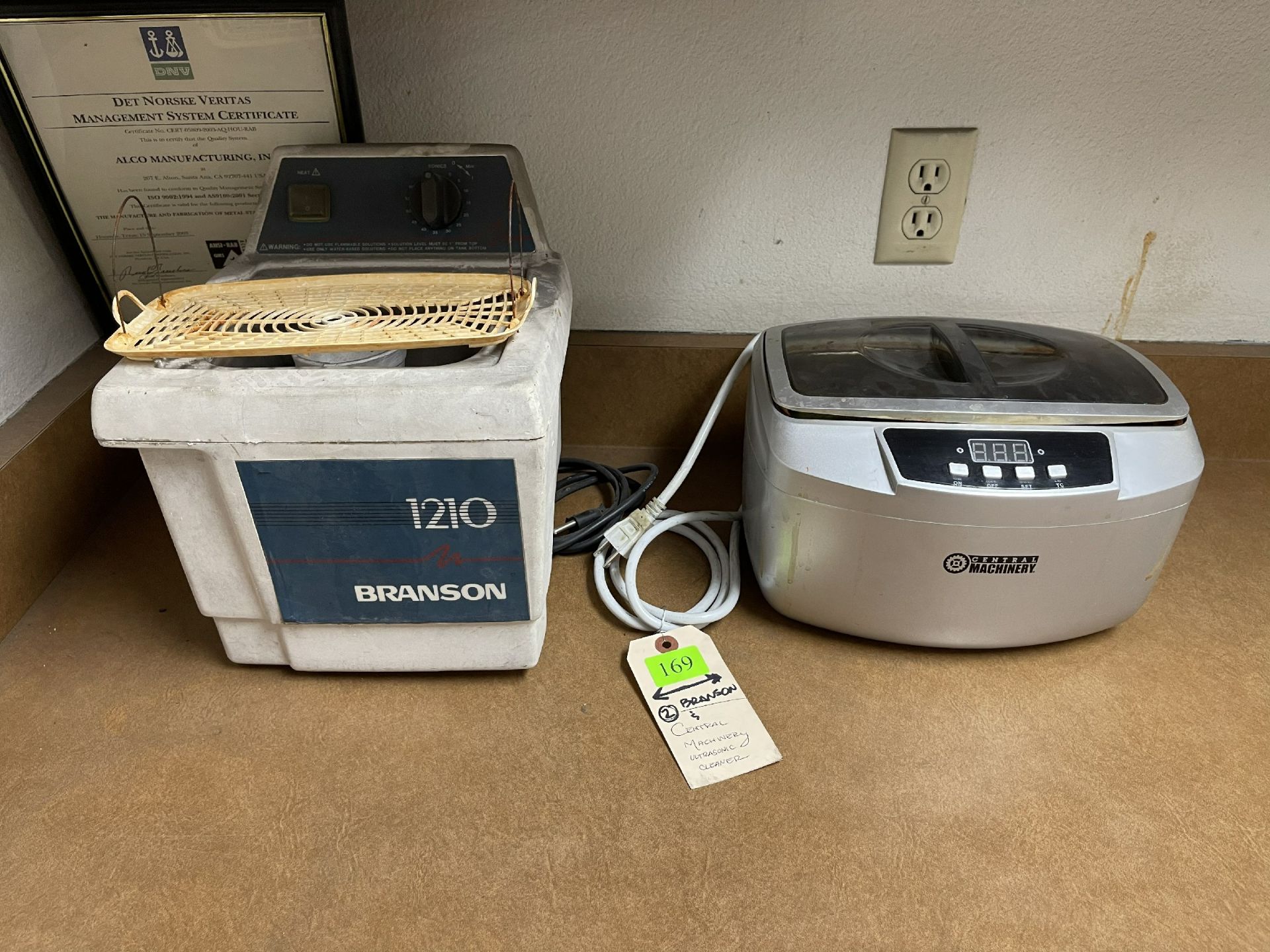 BRANSON & CENTRAL MACHINERY ULTRASONIC CLEANER