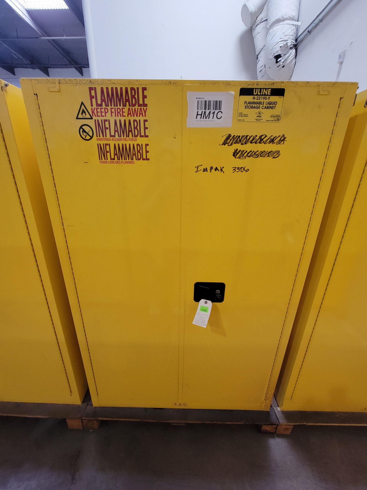 ULINE H-2219S-Y FLAMMABLE LIQUID STORAGE CABINET