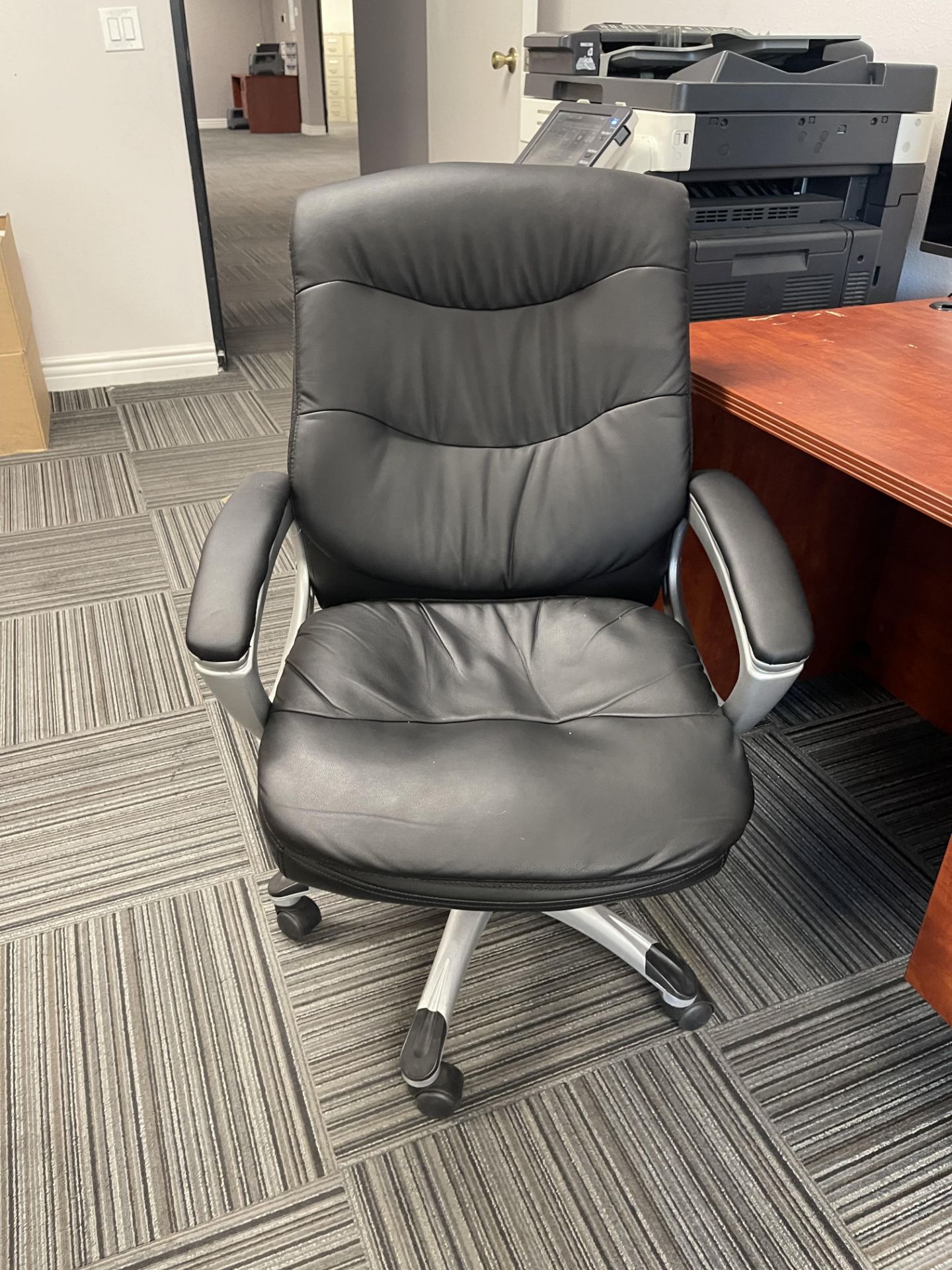 OFFICE CHAIR - Image 2 of 2