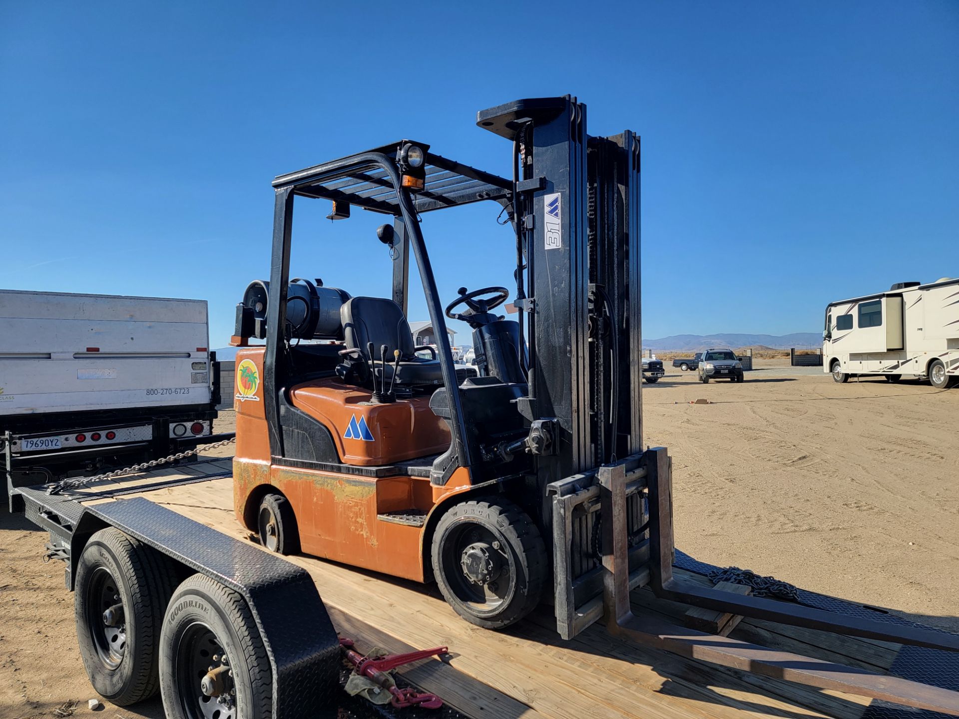 HYUNDAI 30LC-7 FORKLIFT 5560LBS CAPACITY