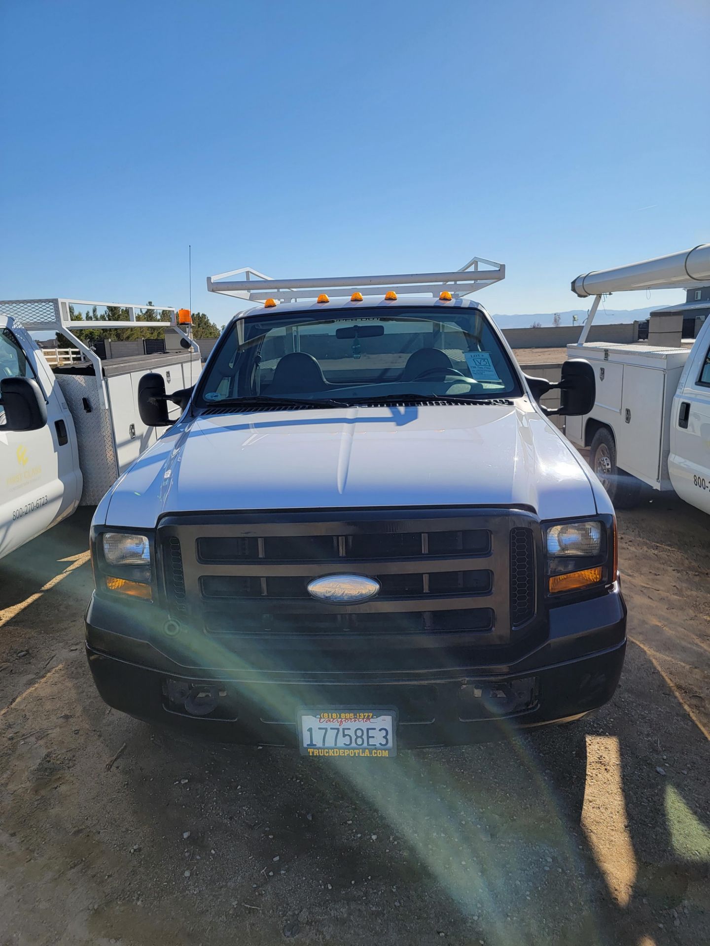 2006 FORD F350 XL SUPER DUTY - Image 5 of 24