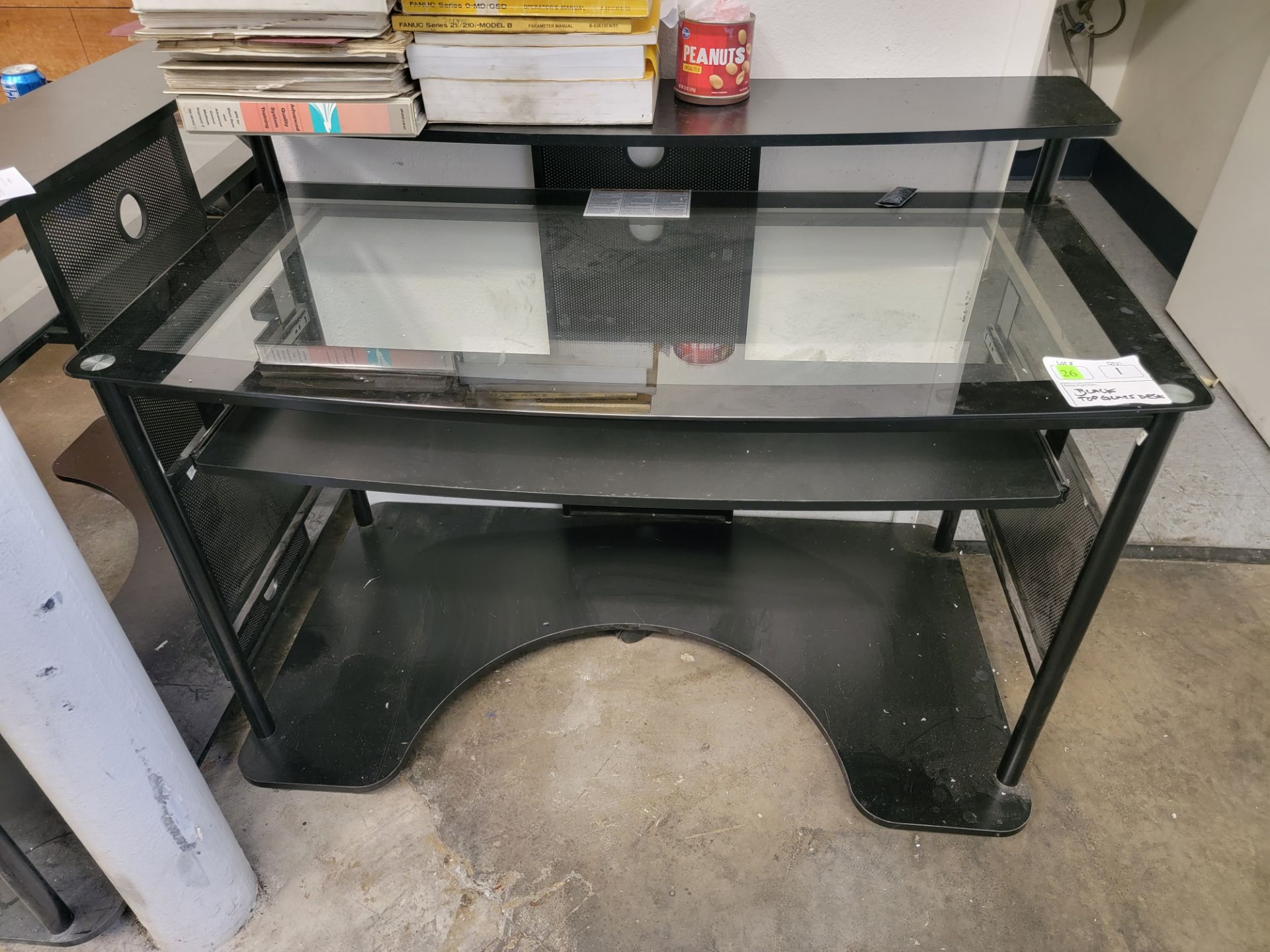 BLACK TOP GLASS DESK