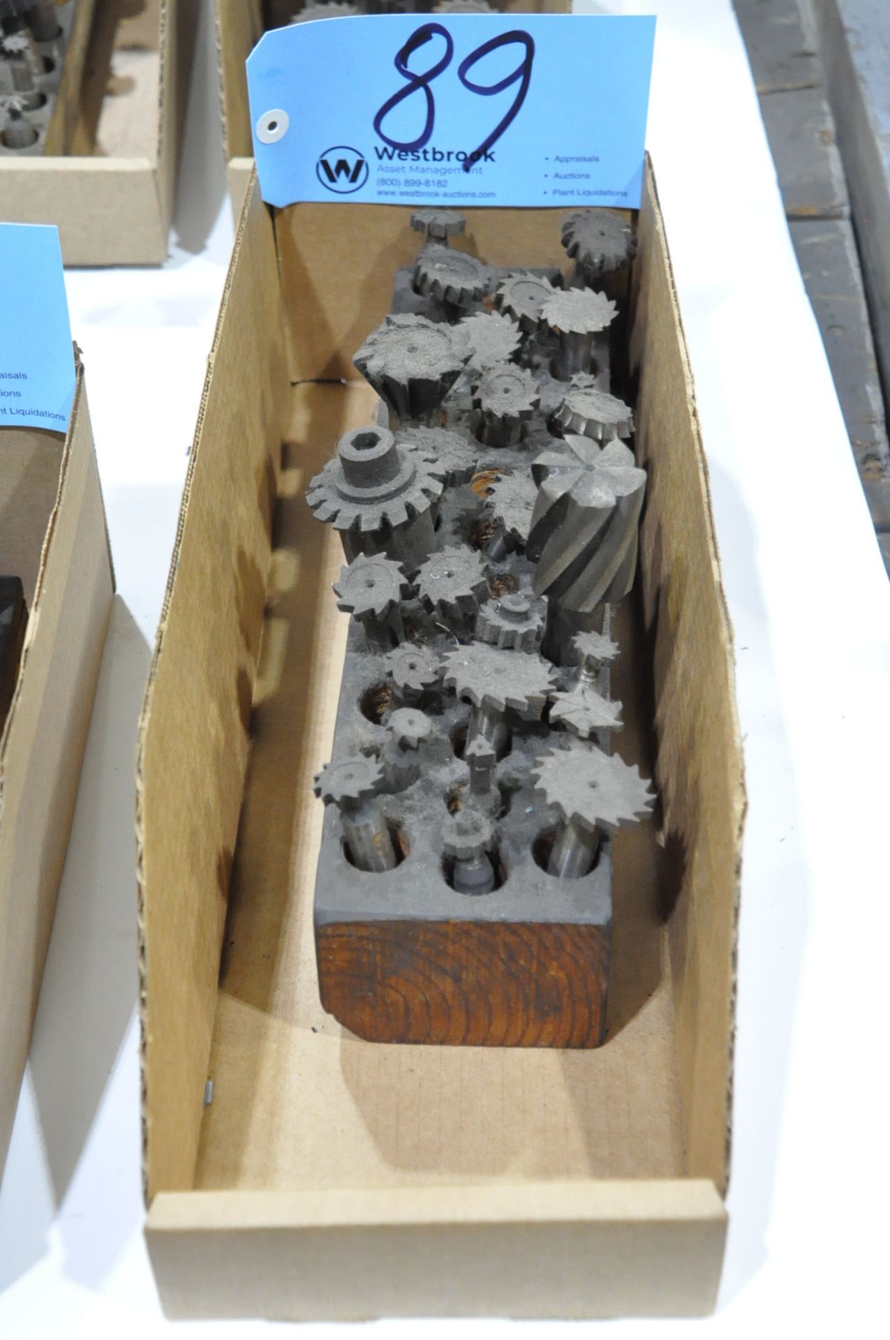 Lot-Keyway Cutters with Stand in (1) Box