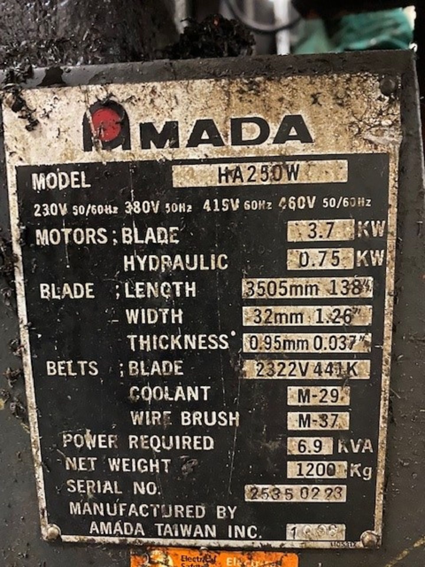 Amada HA 250 W Horizontal Bandsaw, 1 1/4" Blade Width, Chip Conveyor (1998) Not Currently in Service - Image 11 of 11