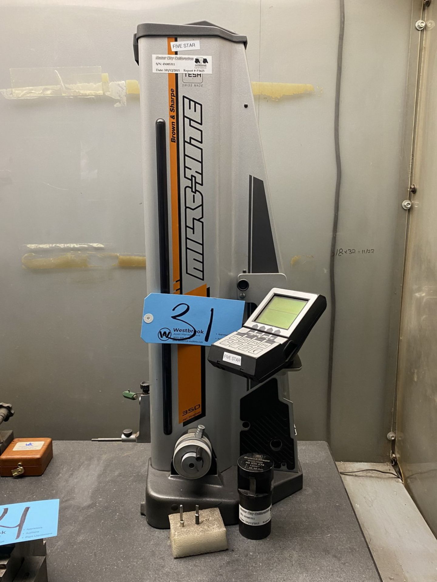 Brown & Sharpe Model Micro Hite, 24" Electronic Height Gage Equipped with 99.1011.274 1.000''