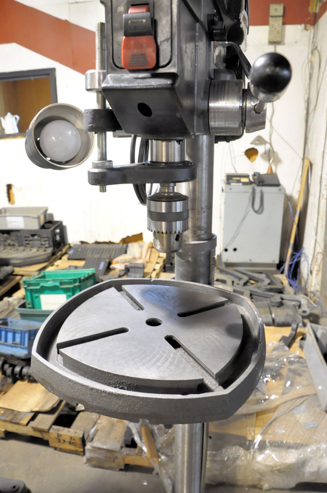 Porter Cable 15" Floor Standing Variable Speed Drill Press,16mm Chuck, (Bldg 2) - Image 3 of 3