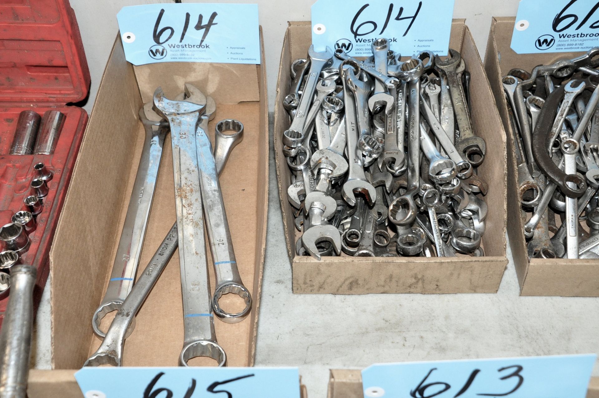 Lot-Metric Mechanics Wrenches in (2) Boxes