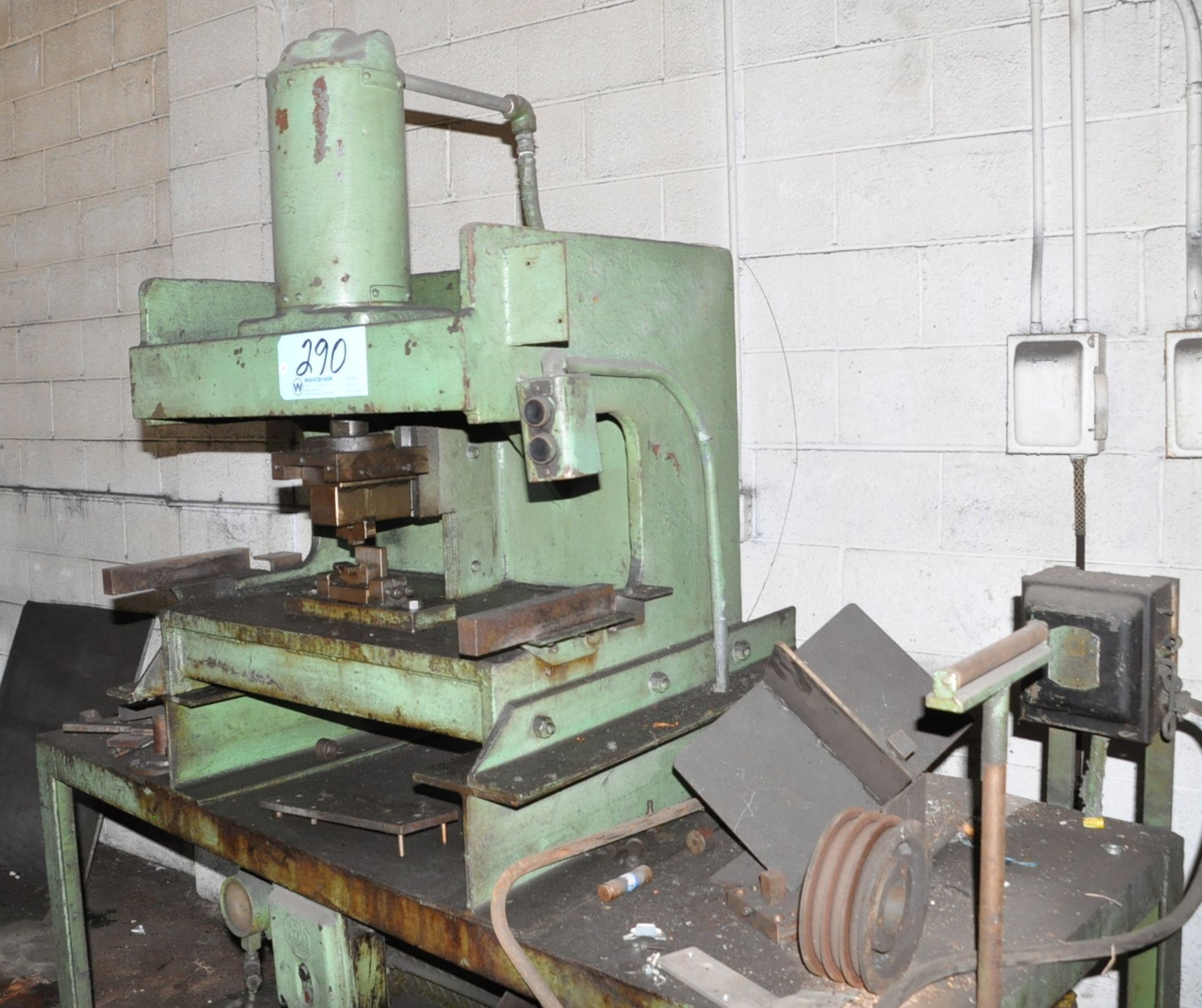 No Name 10-Ton Down Acting Hydraulic Pierce Punch Press - Image 2 of 3