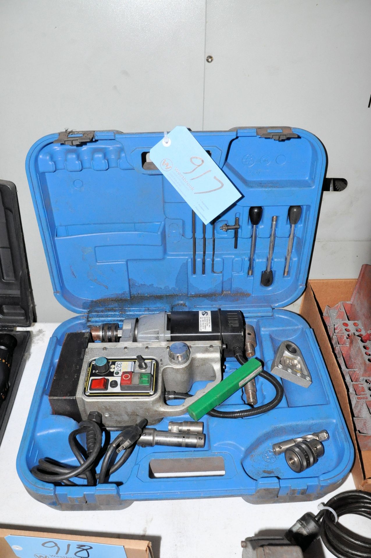 CS Unitec Portable Magnetic Base Drill Press with Tooling and Case