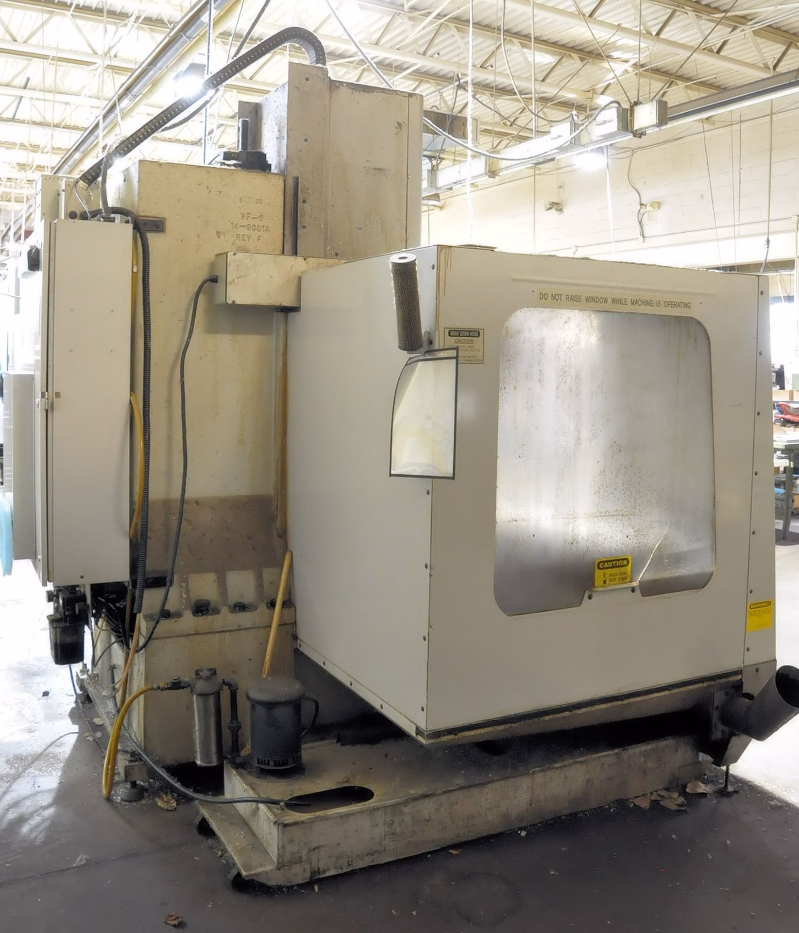 Haas VF-4 CNC Vertical Machining Center - Image 6 of 8