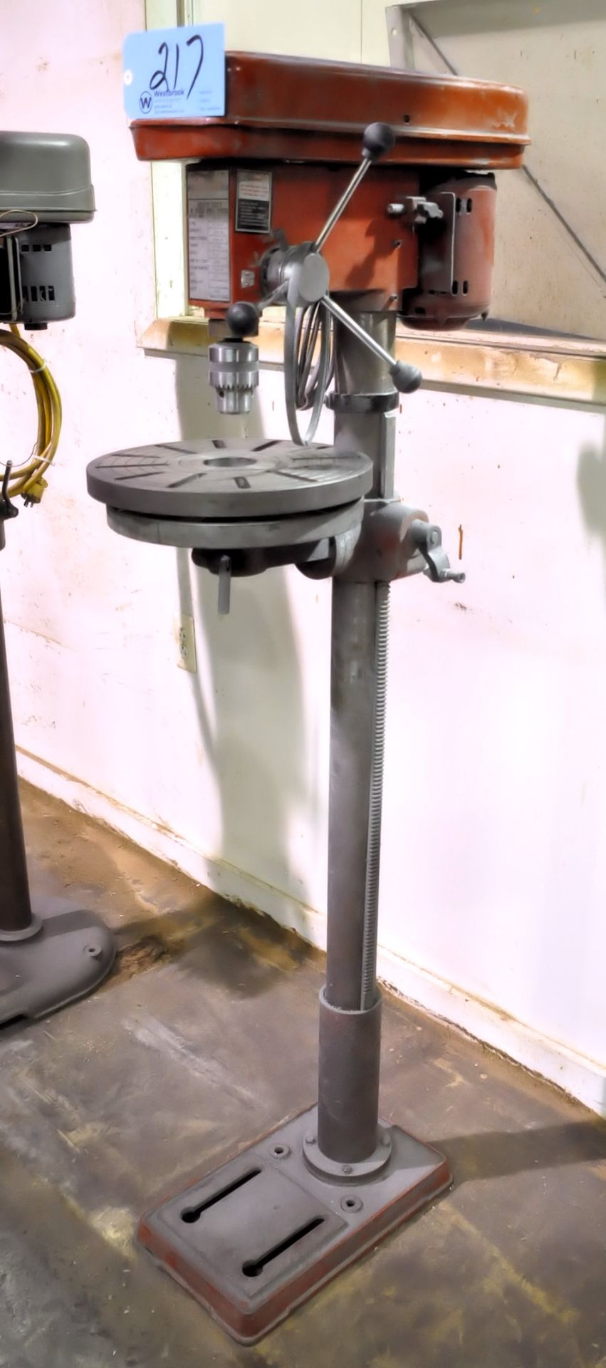 Daytona Model DF16, 13" Variable Speed Floor Standing Drill Press