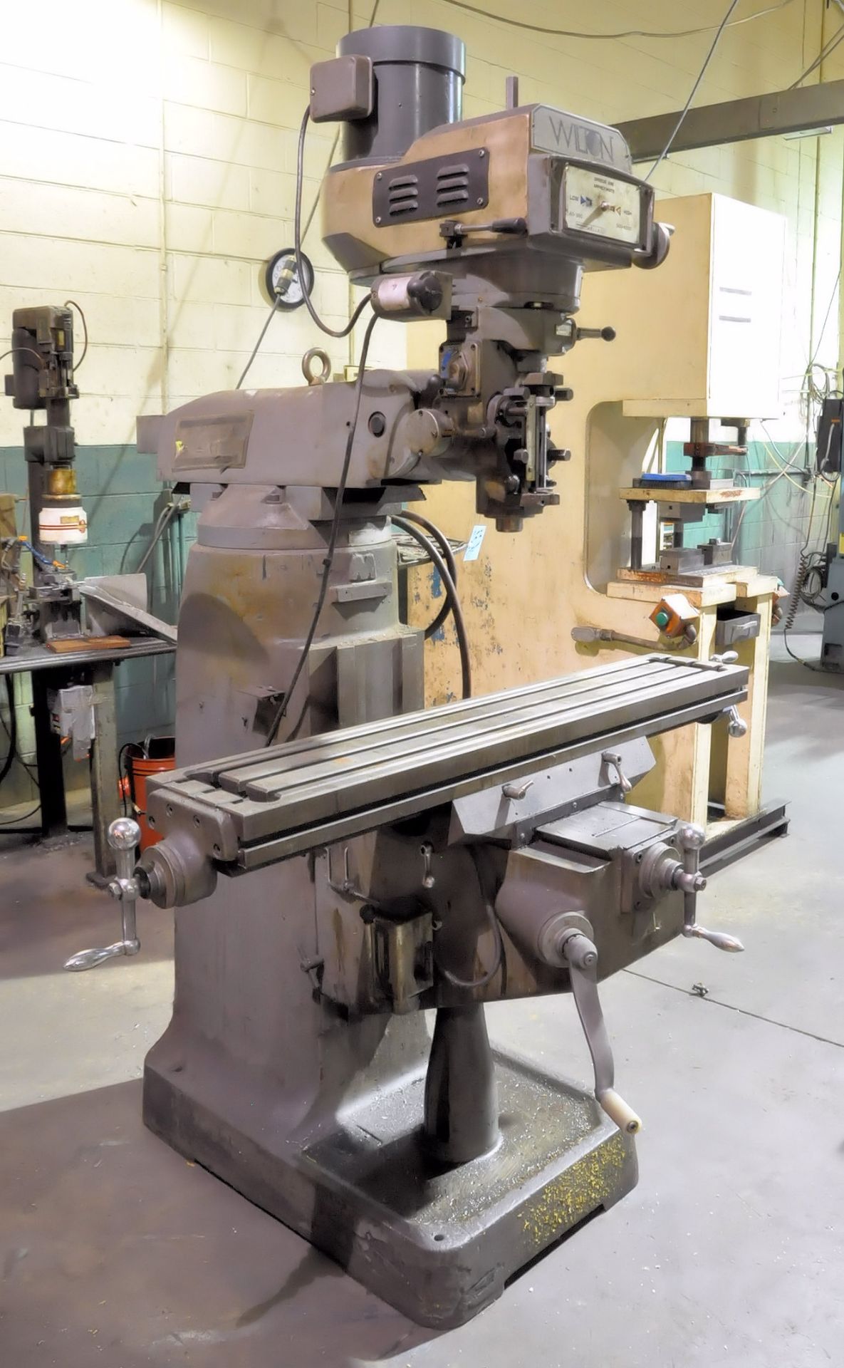 Wilton 3-HP Variable Speed Vertical Milling Machine, 9" x 49" Table - Image 2 of 6