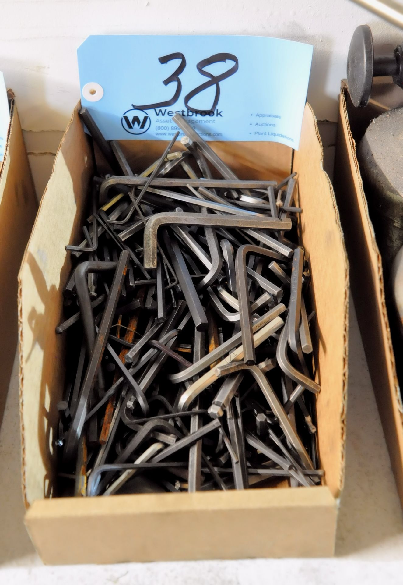 Lot-Allen Wrenches in (1) Box