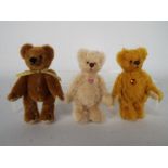 Clemens - 3 x jointed mohair bears, the brown bear with the gold ribbon stands 10.