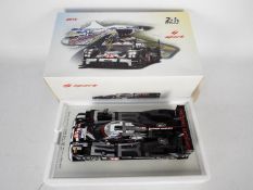 Spark - A boxed 1:18 scale Spark 18S186 Porsche 919 Hybrid RN18 Porsche Team - LMP1 HY 5th Le Mans