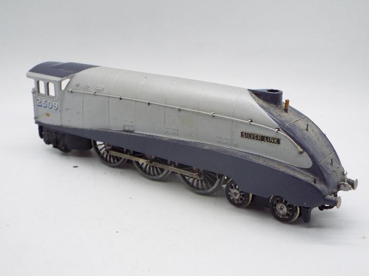 Unbranded - 2 x metal kit built 00 gauge locos, possibly Wills Finecast, - Image 6 of 7