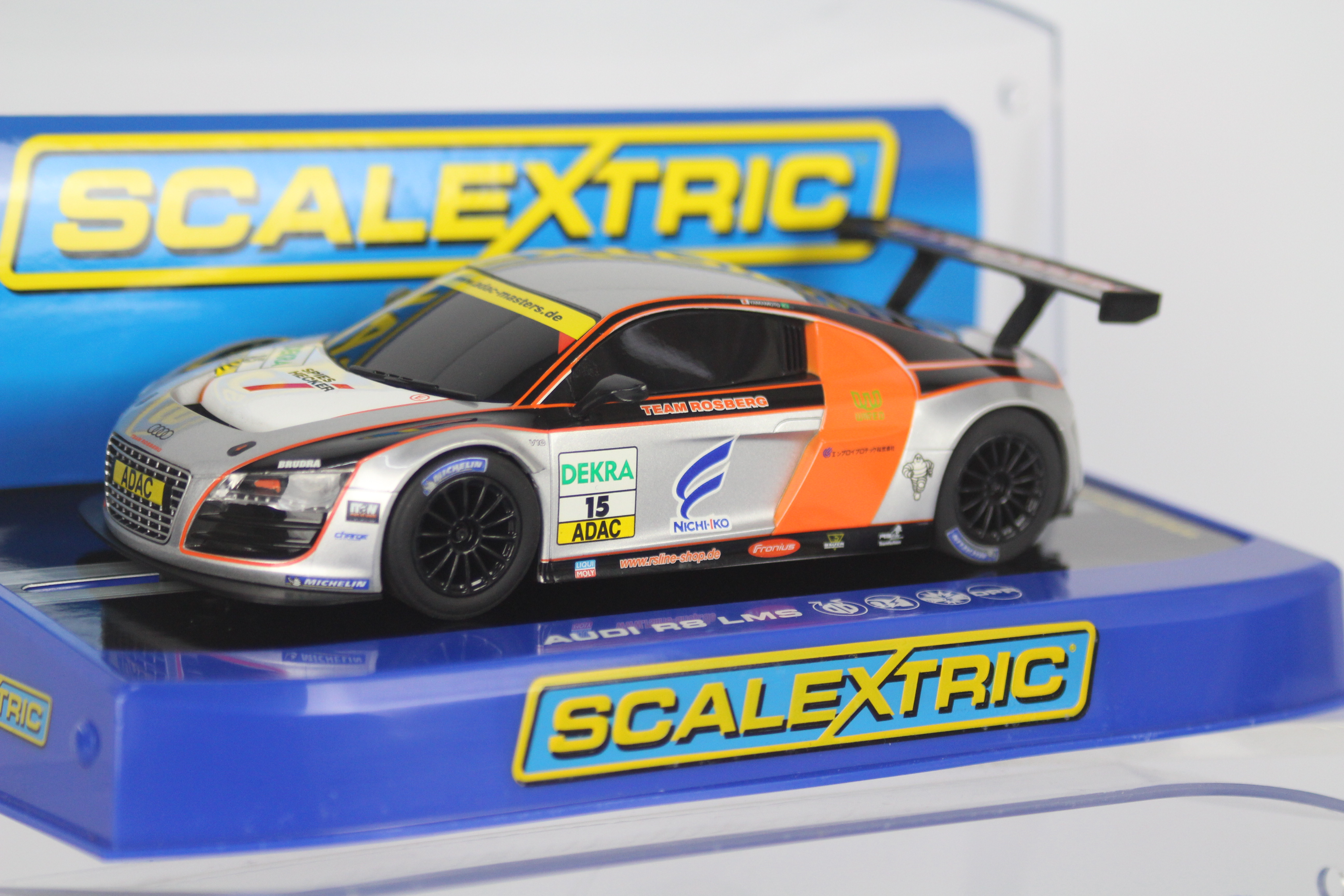 Scalextric - Two boxed Scalextric 1:32 scale slot cars. - Image 3 of 3