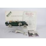 Danbury Mint - A boxed Danbury Mint 1:24 scale 1932 Cadillac V-16 Sport Phaeton.