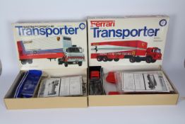Entex - A boxed Ford C-900 Ferrari Racing Team Transporter kit in 1:32 scale. # 9104.