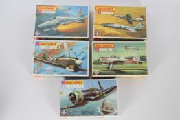 Matchbox - A collection of 5 boxed vintage 1:72 scale military aircraft plastic model kits by
