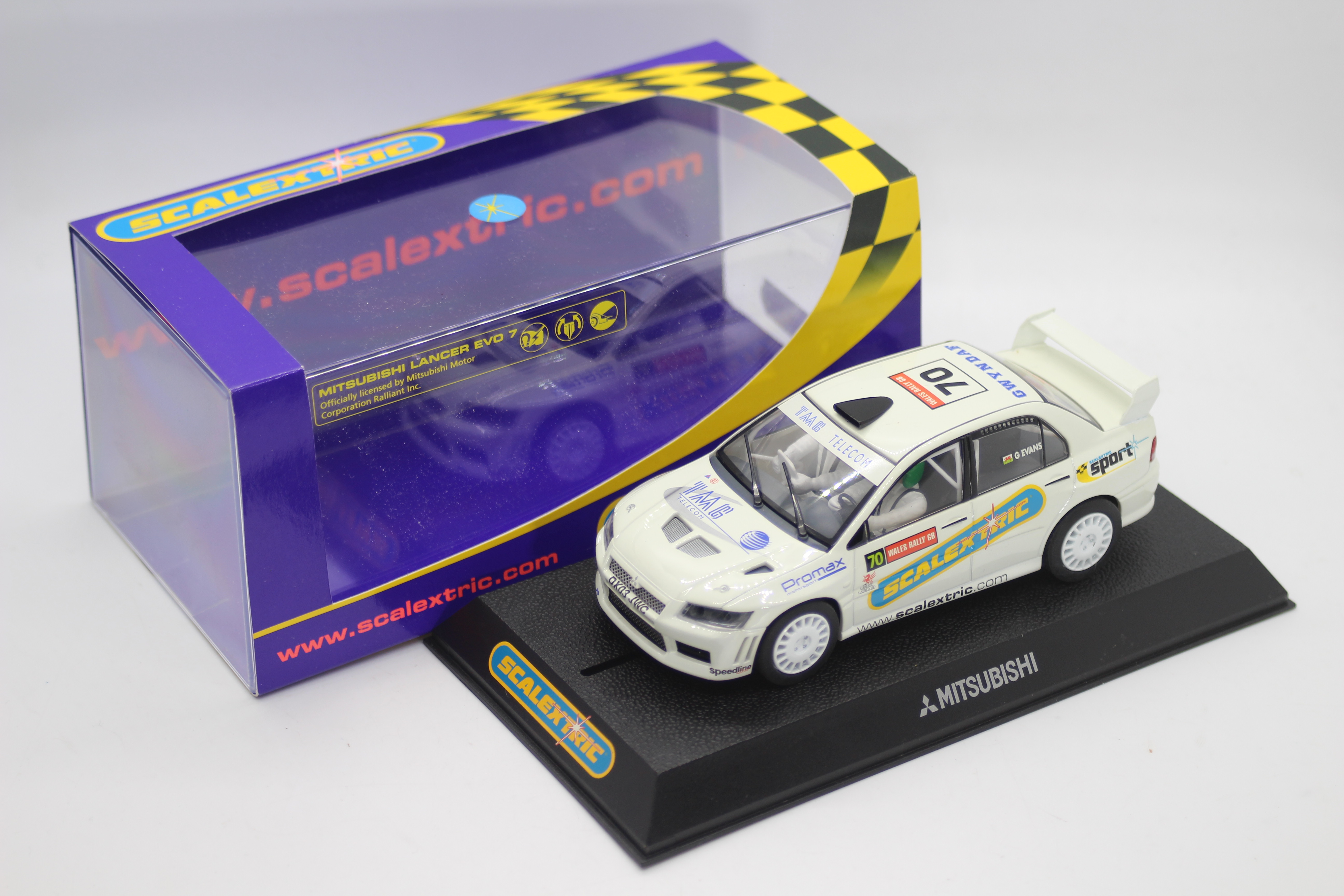 Scalextric - A boxed Mitsubishi Lancer Evo 7 WRC Collectors Club 5005 edition # C2682.