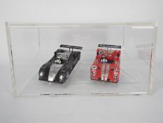 Spirit - A Spirit two slot car set 'Reynard 2k Q' 24 Hr Le Mans 2000,