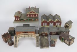 Kibri - Wills - A collection of 14 x OO/HO scale railway buildings including a Railway Station,