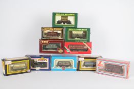 Airfix - Lima - Dapol - Bachmann - 10 x boxed 00 gauge wagons including Palethorpes Pork Sausages 6