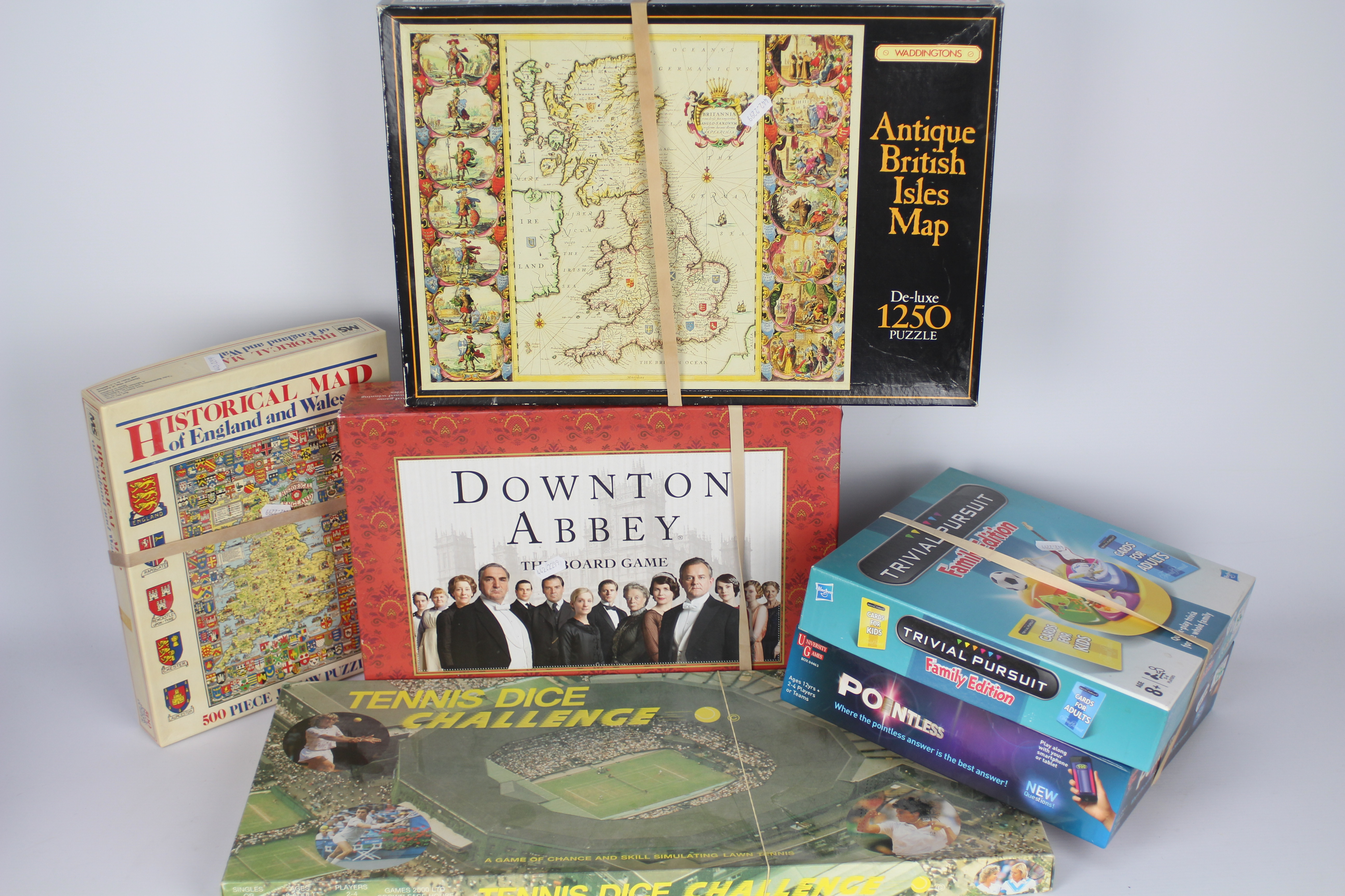 Waddingtons, Hasbro, MS, Other - An assortment of six vintage and modern board games / puzzles.