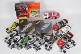 Onyx - Action Models - Hot Wheels - 19 x models in various scales including seven boxed models.