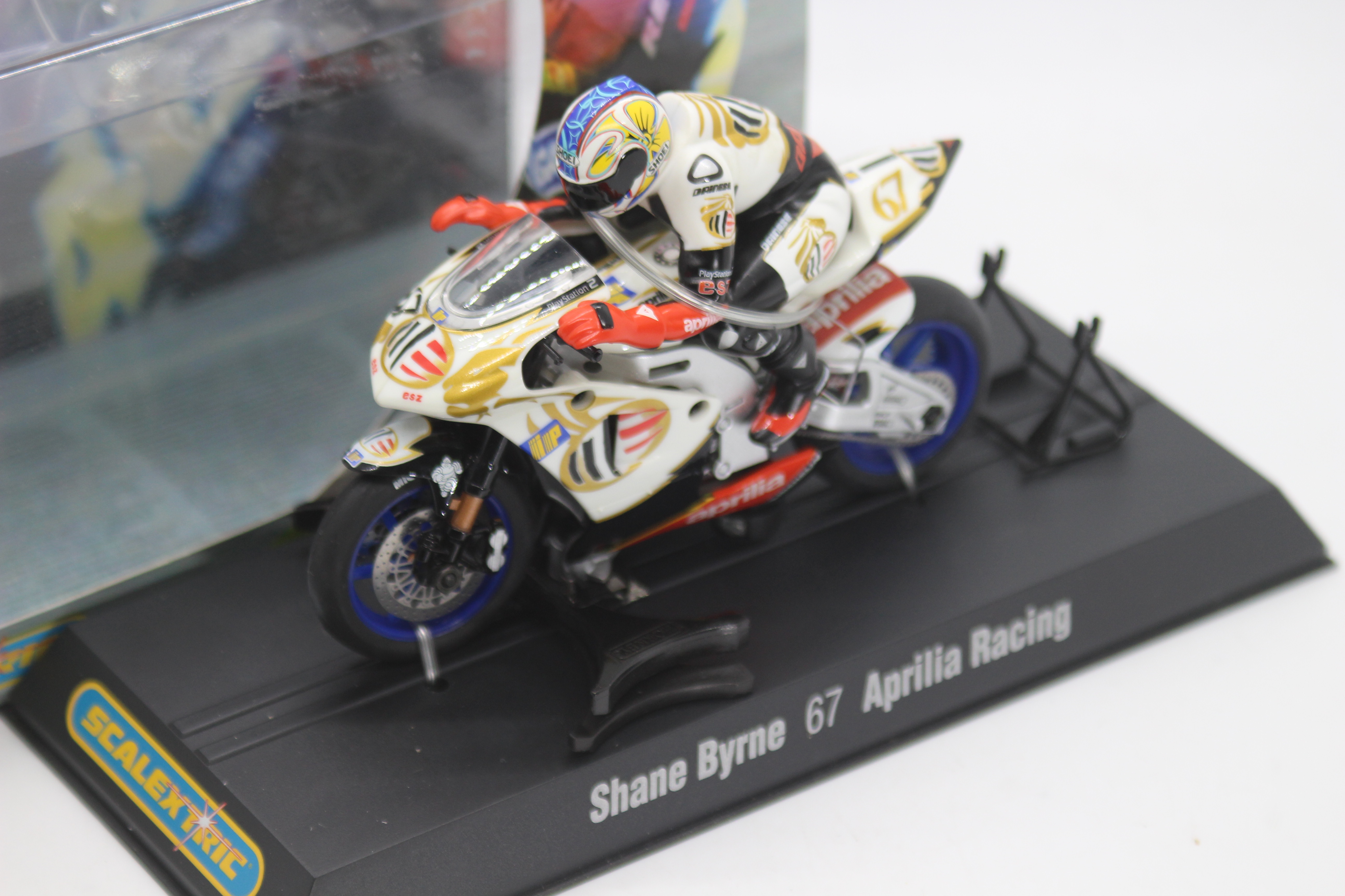 Scalextric - A boxed 2004 Moto GP Aprillia ridden by Shane Byrne # C6010 The model appears Mint in - Image 2 of 2