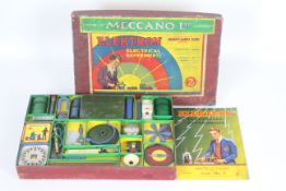 Meccano - A boxed 1930s Meccano Elektron Electrical Experiments No.2 set.