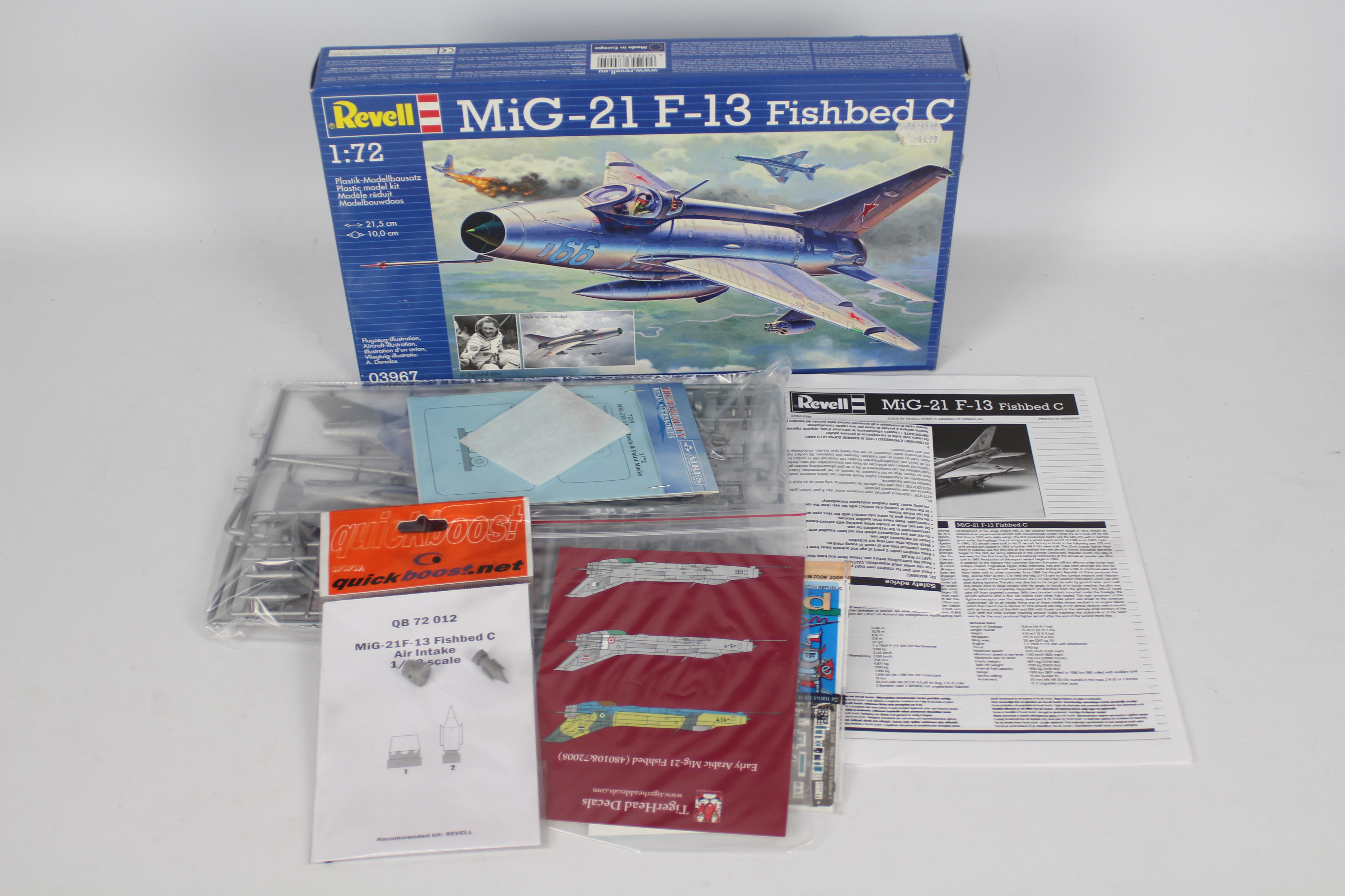 Revell - Five boxed 1:72 scale Revell #03967 MiG-21 F-13 Fishbed C plastic model aircraft kits. - Image 2 of 2