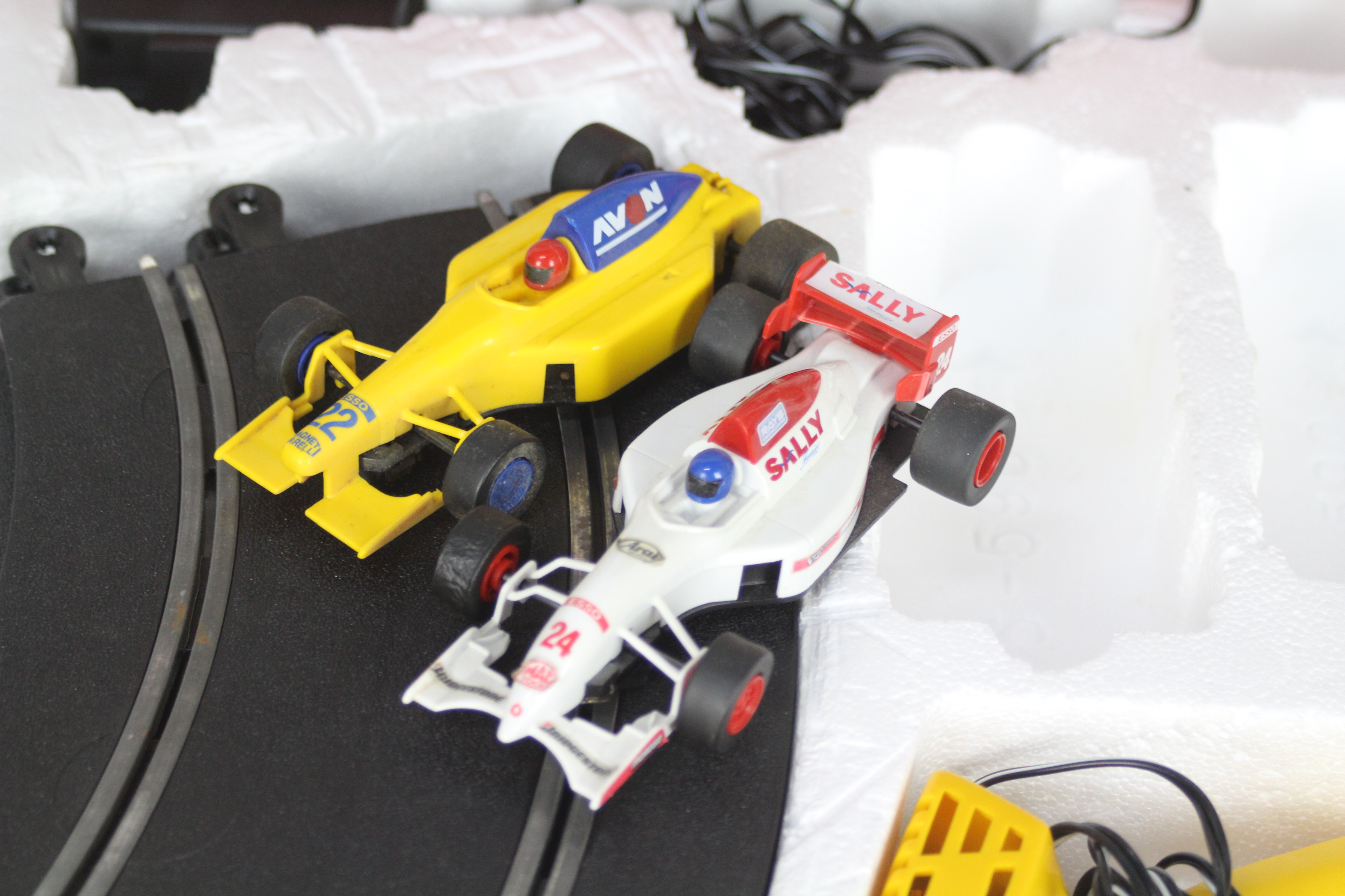 Scalextric - 2 x boxes sets, # C1166L Maserati Challenge and # C653 Grand Prix set. - Image 3 of 5