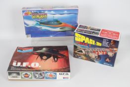 Monogram, MPC, CC Lee, Gerry Anderson - Three boxed 'TV' themed plastic model kits.