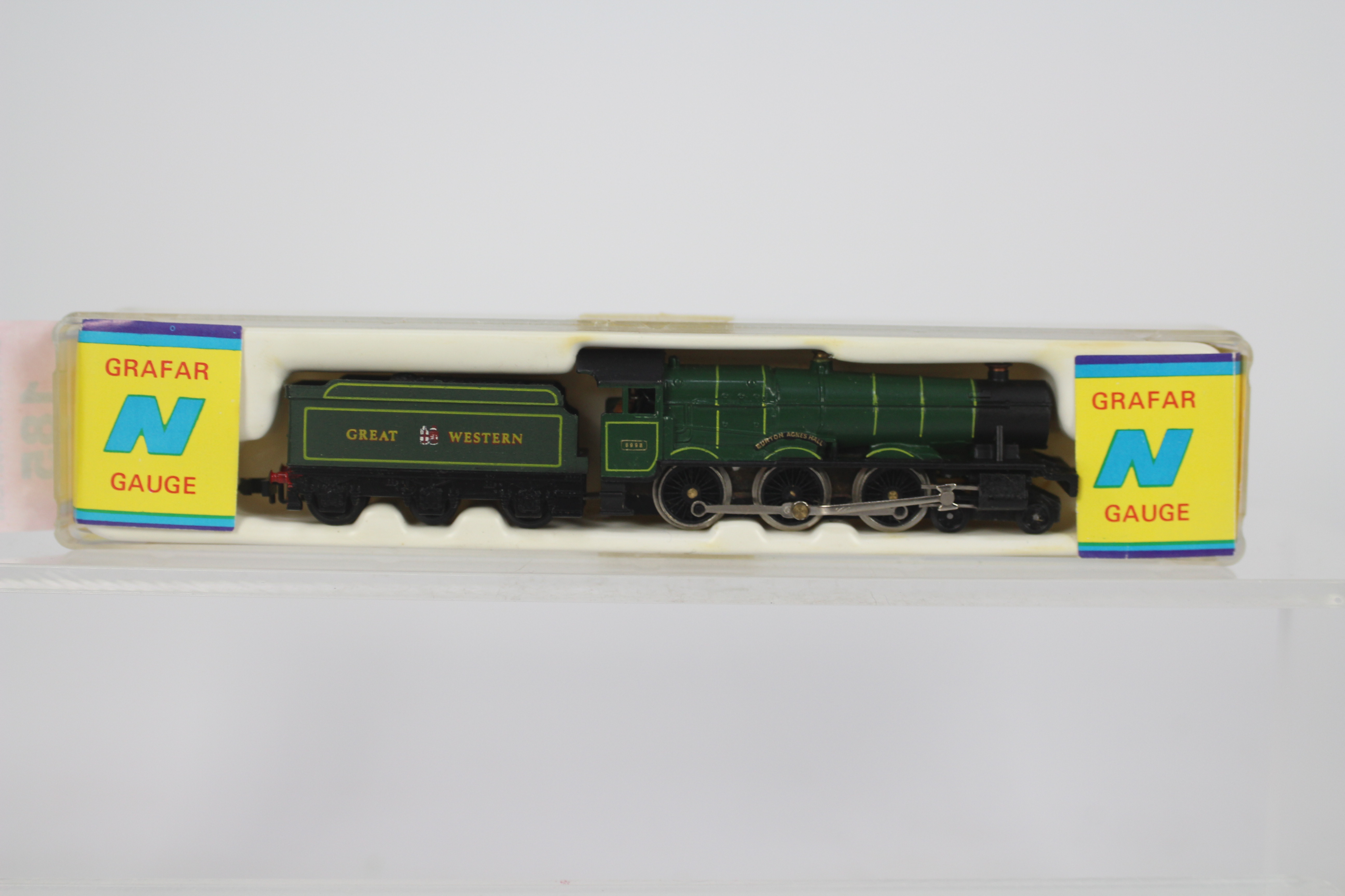 Graham Farish - an N gauge BR locomotive and tender, op no 6998 'Burton Agnes Hall',