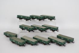 Bachmann - 12 x unboxed 00 gauge # 38-100 34 Ton PNA Ballast wagons in dark green Railtrack
