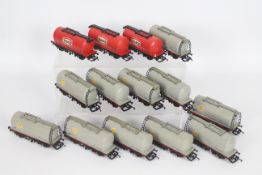 Hornby - 14 x unboxed # R231, # R032, # R6021 Tank Wagons including eight Shell Oil 67128,