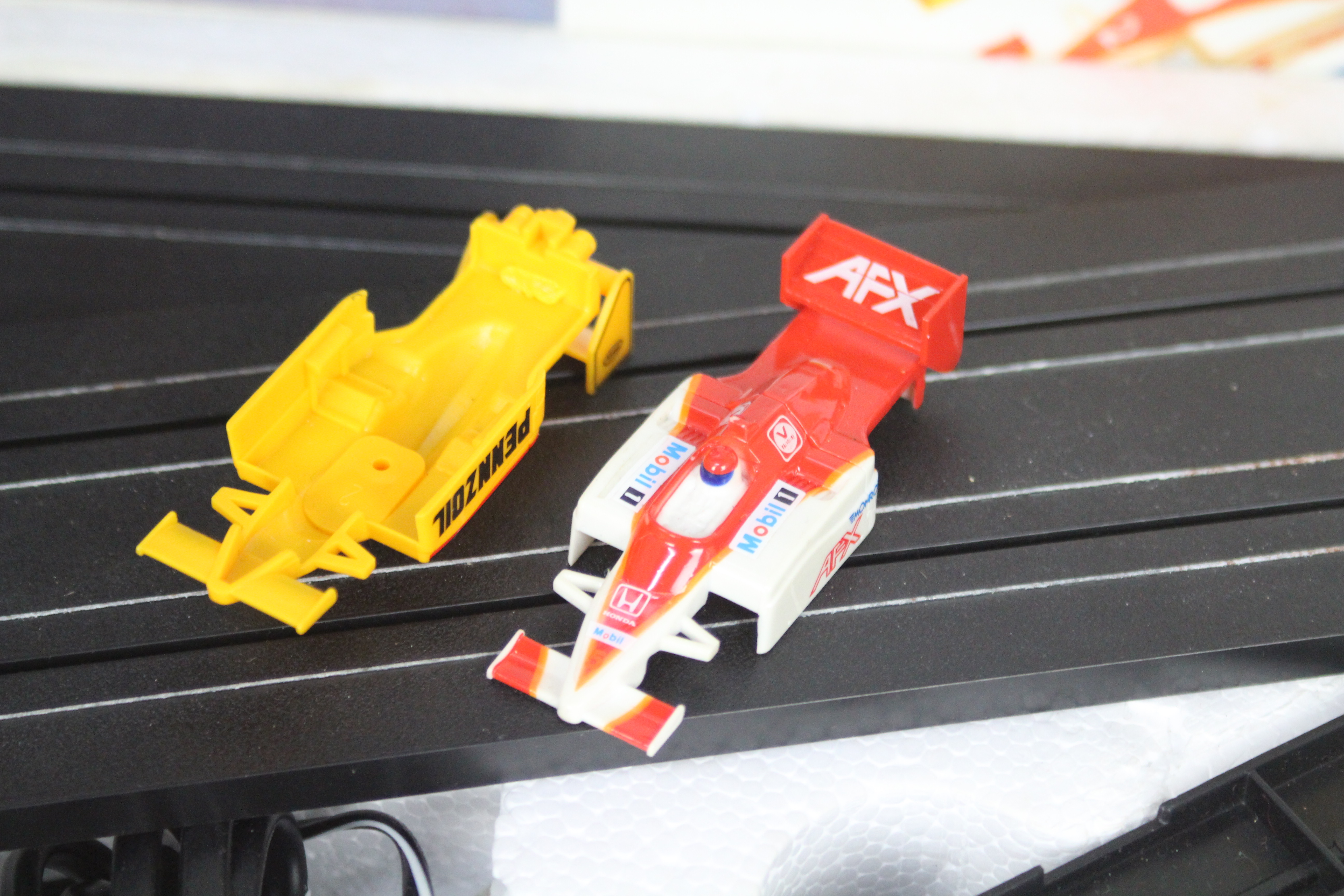 Tomy - 2 x boxed Tomy AFX racing sets, # 8661 Vertigo and # 8681 Formula One World Series. - Image 6 of 6