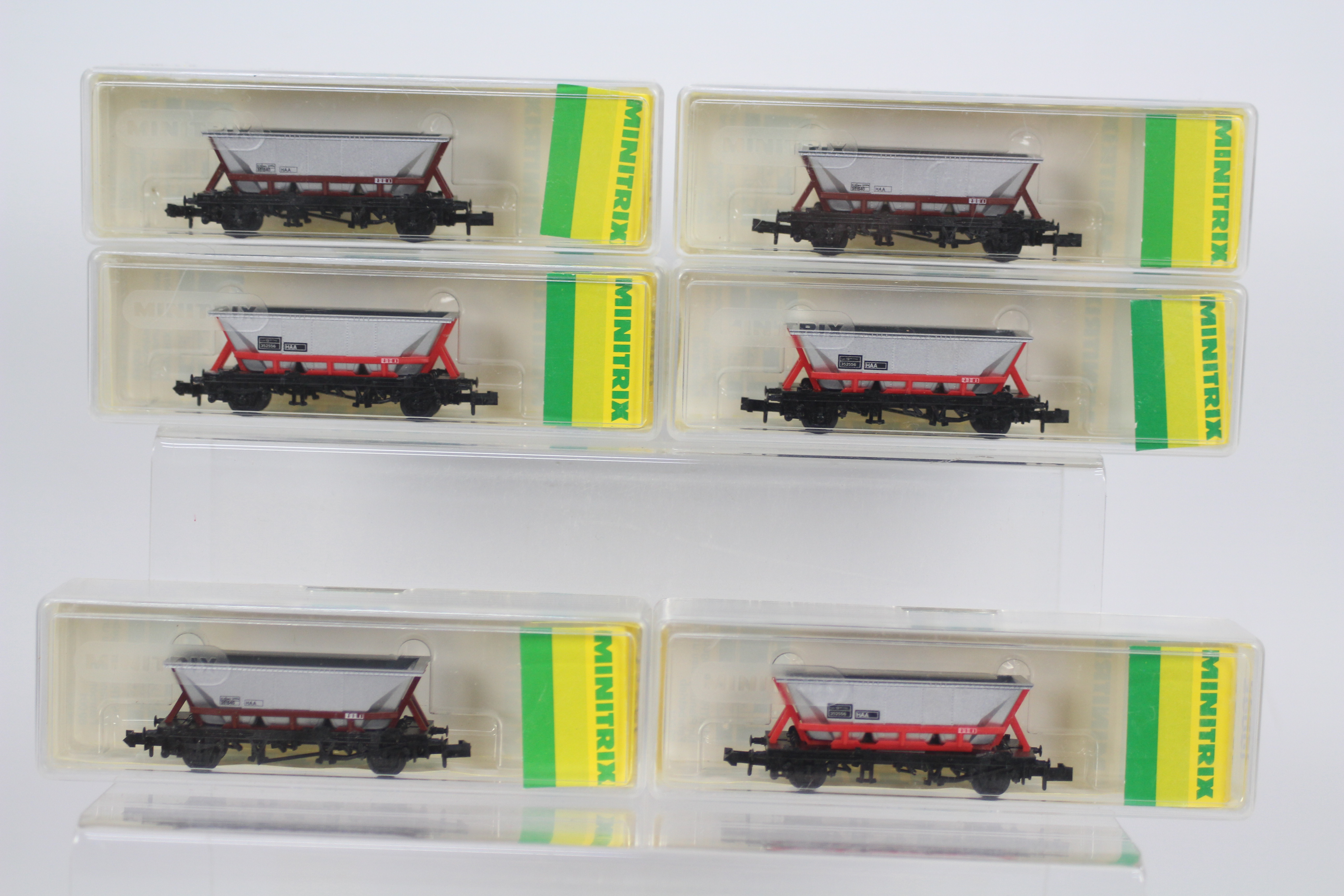 Minitrix - ten N gauge Hoppers (goods / freight wagons), - Image 2 of 3