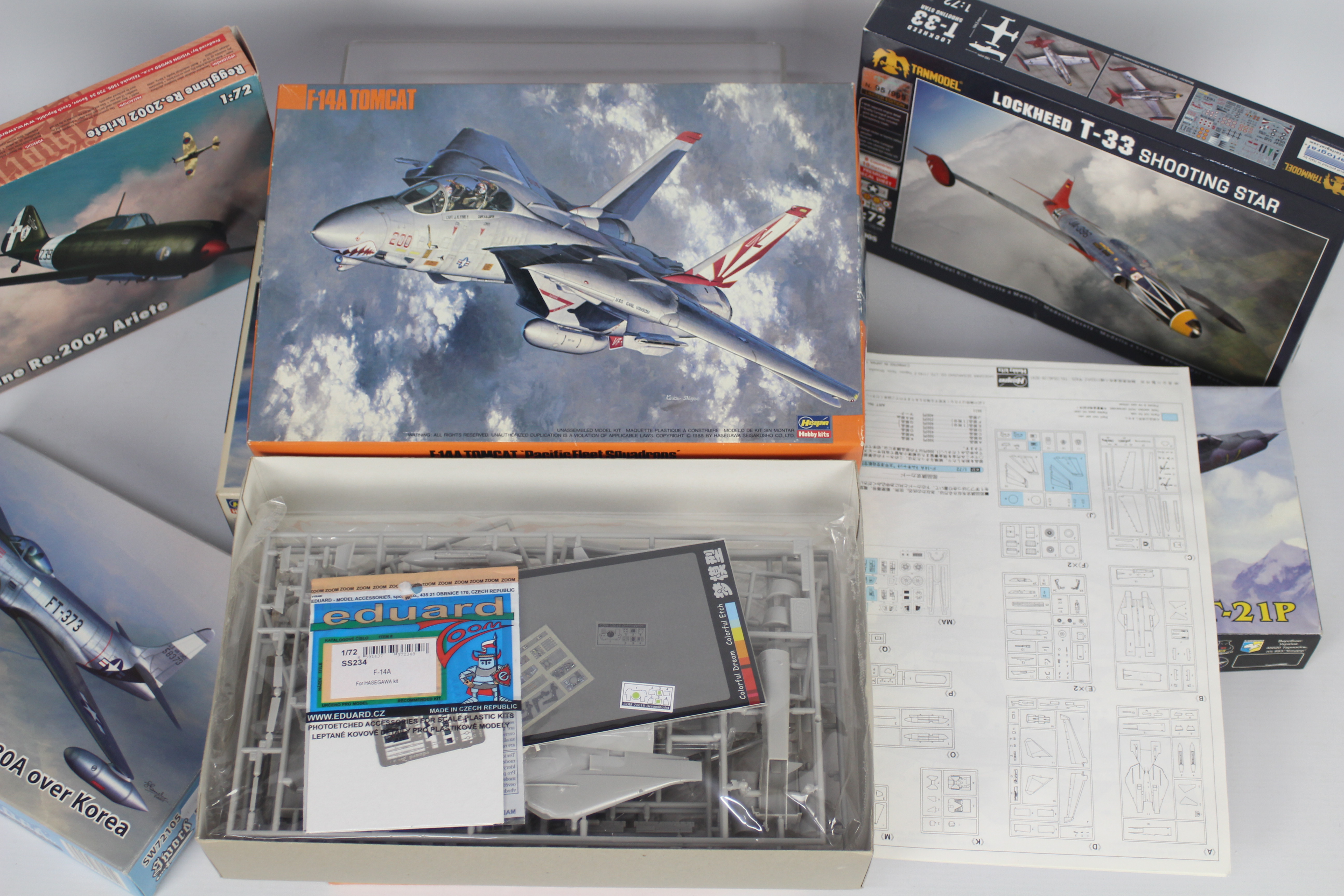 Seven boxed 1:72 scale plastic military aircraft model kits to include two x F-14A Tomcat by - Image 2 of 2