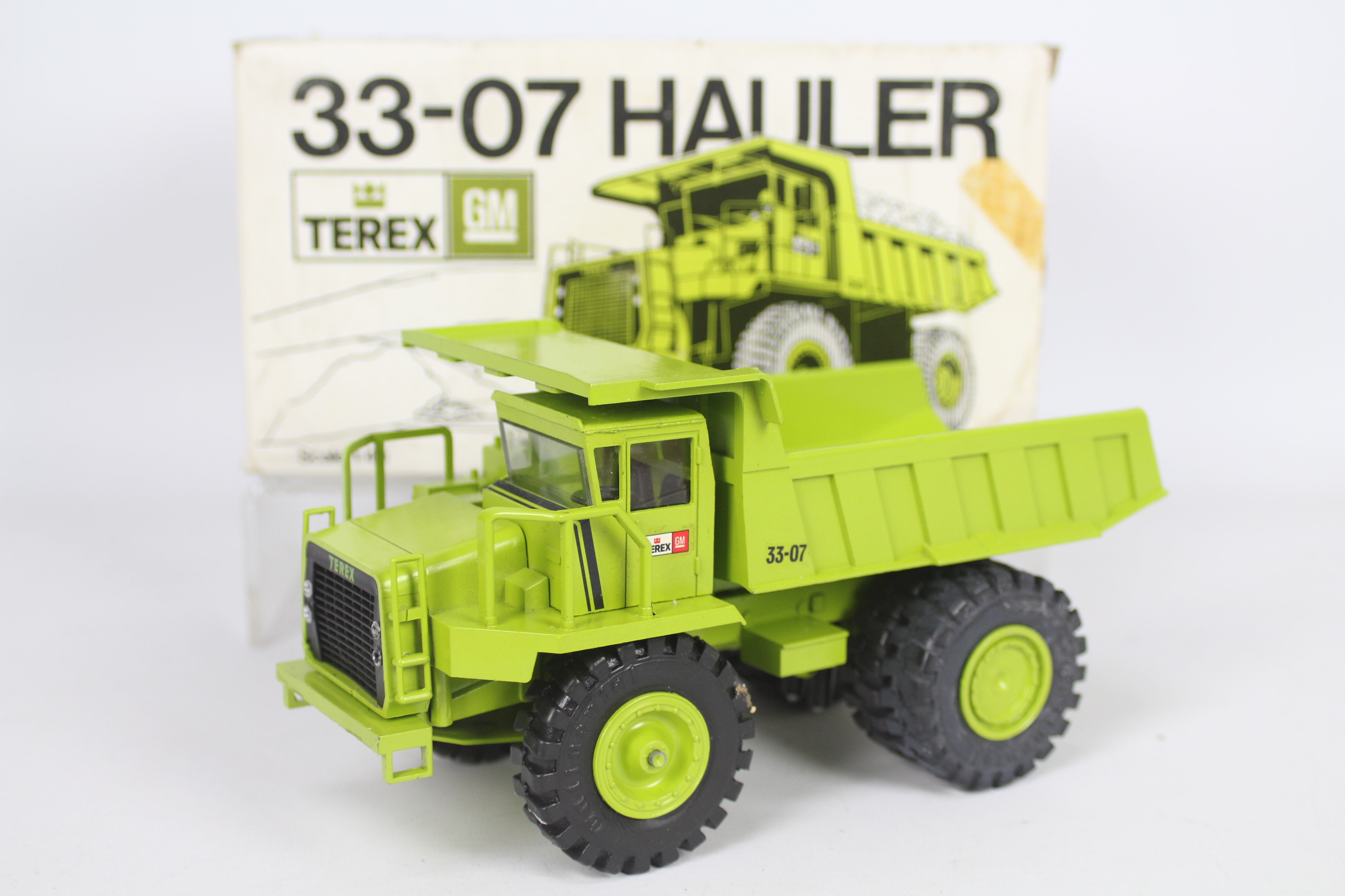 NZG - A boxed GM Terex 33-07 Hauler in 1:40 scale. # 163.