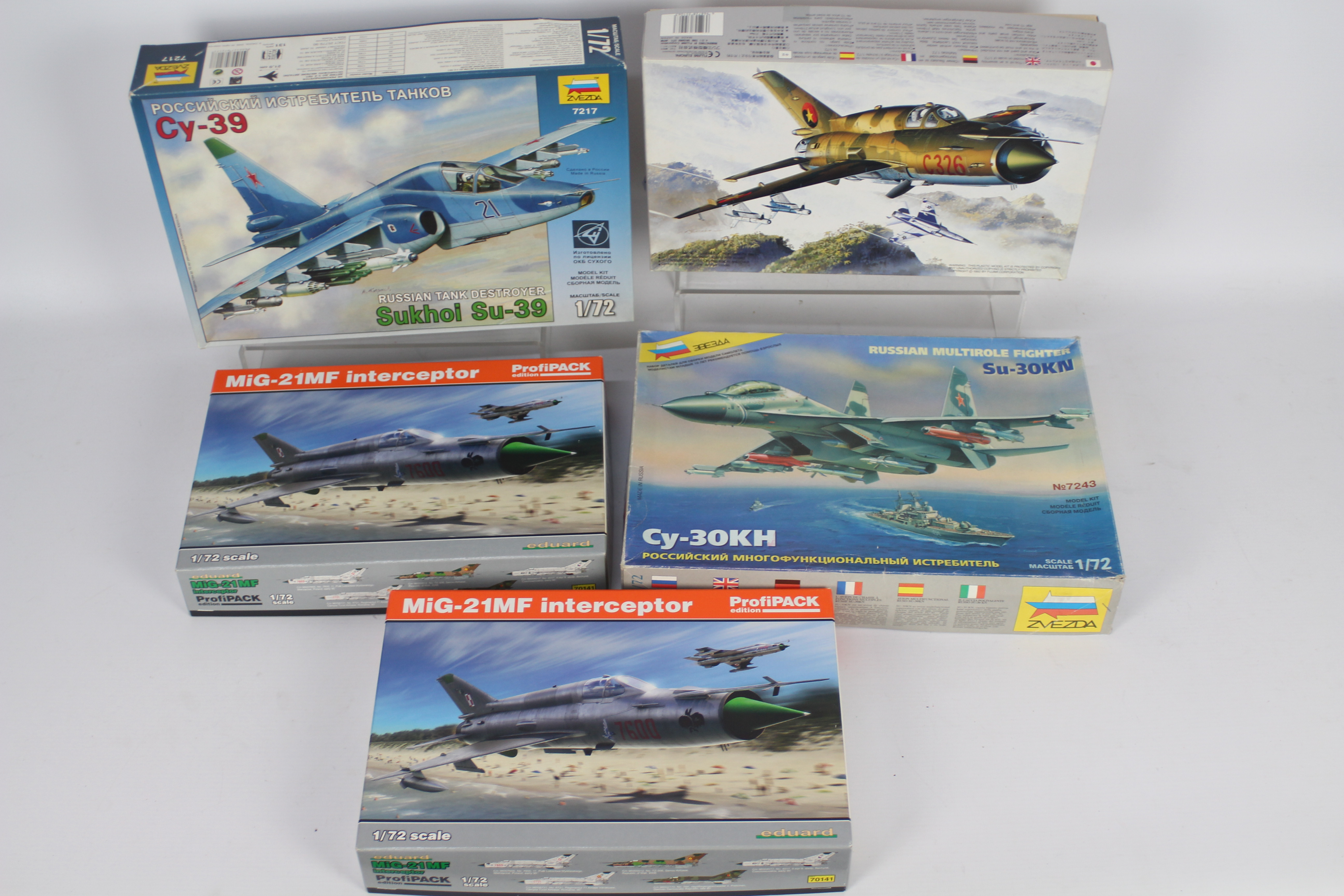 Eduard Fujimi, Zvezda - Five boxed 1:72 scale plastic military aircraft model kits.